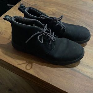 Comfy + Cute Ugg Boys Shoes treadlite